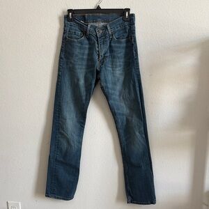 Levi's Straight Leg Jeans